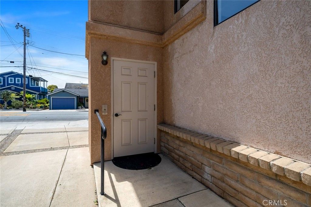 Image 22 of property listing at 435 Dunes, Morro Bay, CA 93442