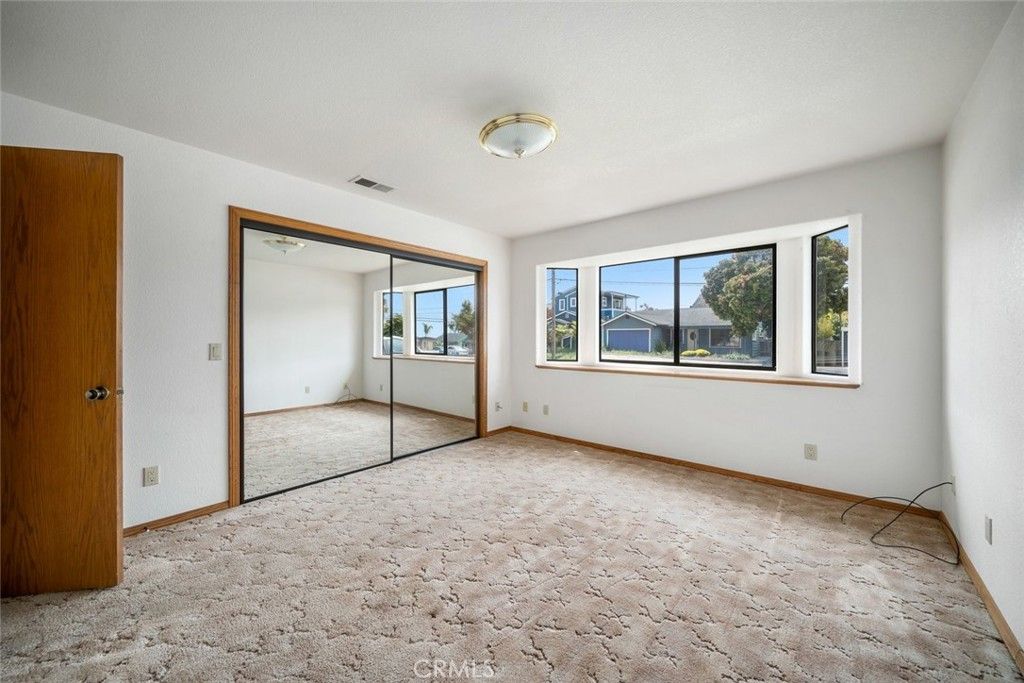 Image 25 of property listing at 435 Dunes, Morro Bay, CA 93442