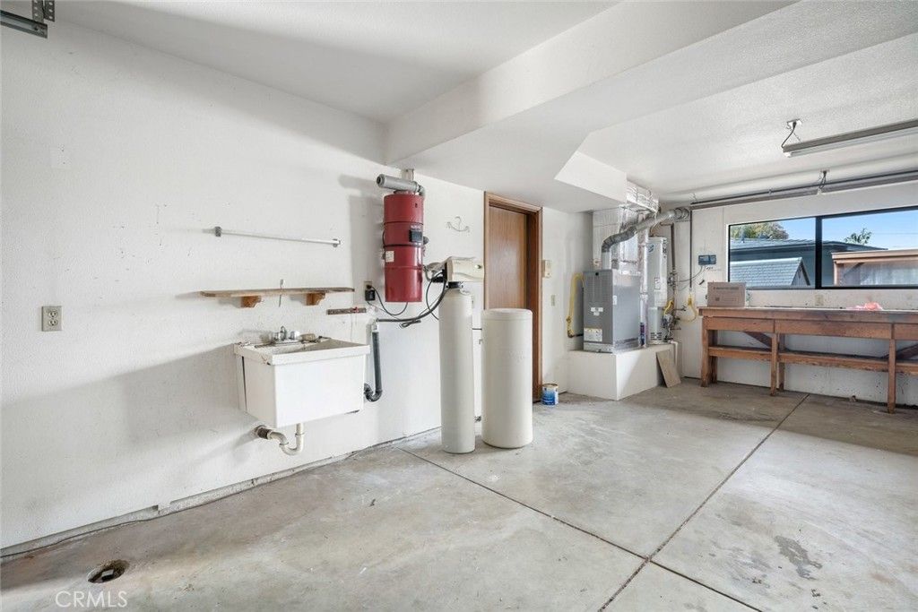 Image 28 of property listing at 435 Dunes, Morro Bay, CA 93442