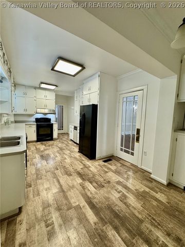 293 Riverside Drive, Logan, WV 25601