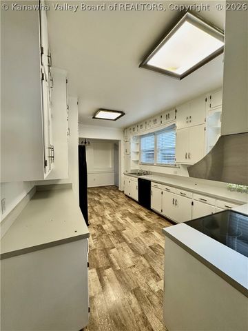 293 Riverside Drive, Logan, WV 25601