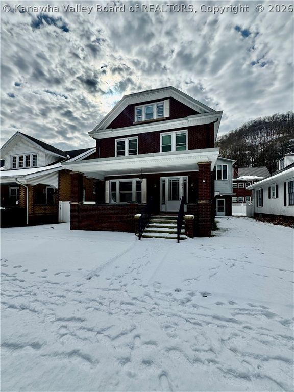 293 Riverside Drive, Logan, WV 25601