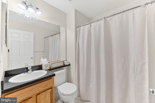 344 SHANNON CT, Phillipsburg, NJ 08865