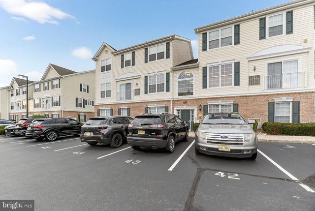 344 SHANNON CT, Phillipsburg, NJ 08865