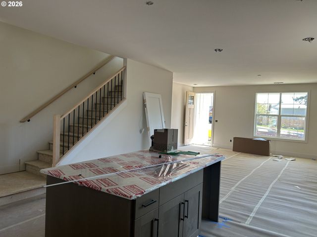 16177 Barlow Trail Ln, Oregon City, OR 97045