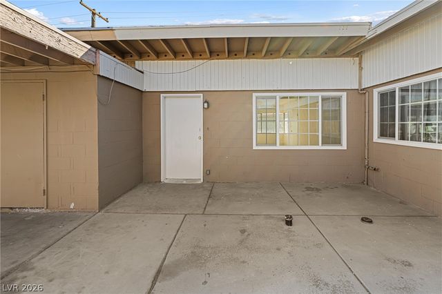 2204 South 15th Street 2204, Las Vegas, NV 89104
