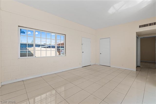 2204 South 15th Street 2204, Las Vegas, NV 89104