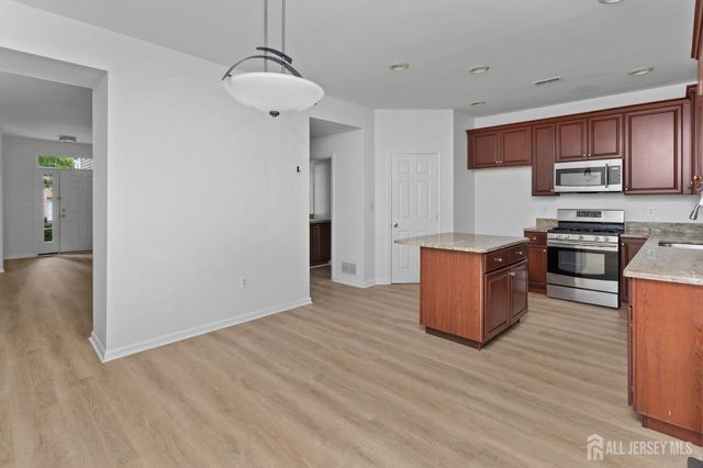 75 Truman Avenue, Montgomery, NJ 08540