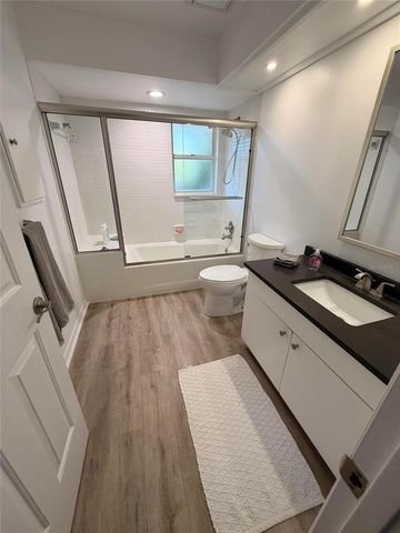 4678 PINE HARRIER DRIVE, Sarasota, FL 34231