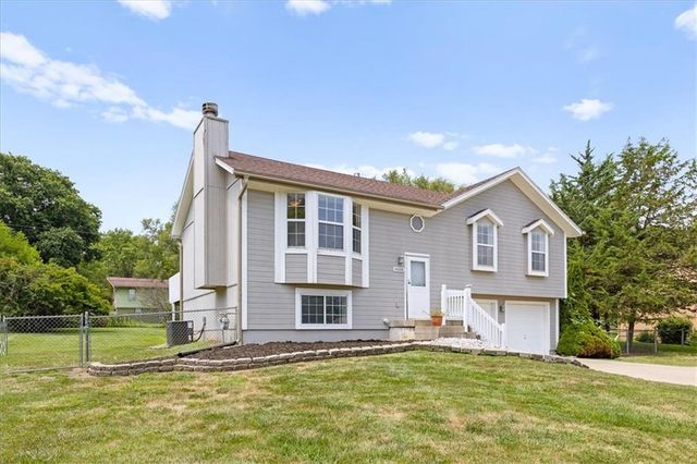 16008 Terry Avenue, Belton, MO 64012