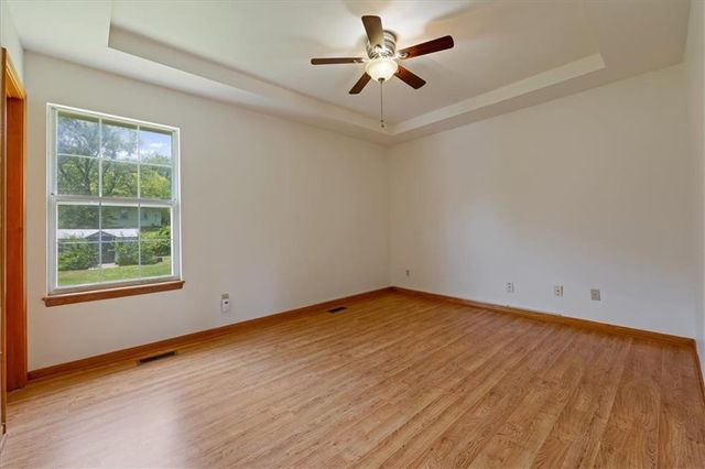 16008 Terry Avenue, Belton, MO 64012