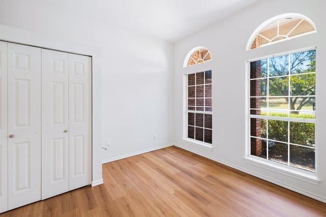 7501 Cains Meadow Court, Burleson, TX 76028