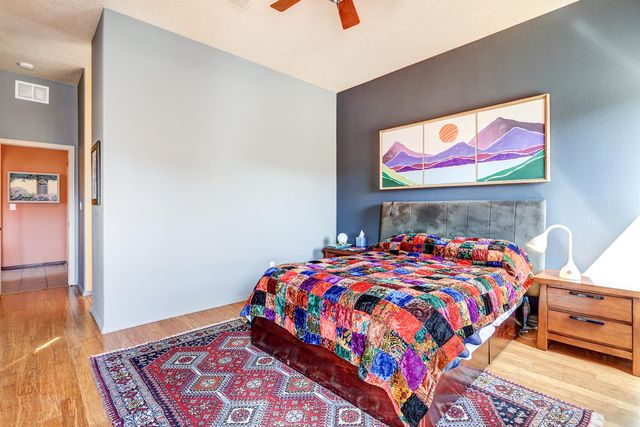 6920 Via Del Cerro NE, Albuquerque, NM 87113