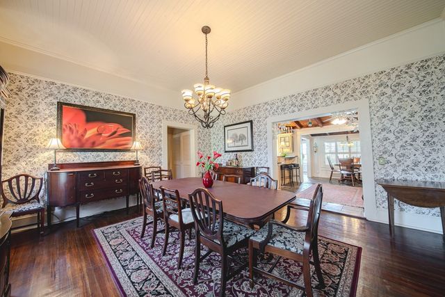 333 Shoemaker Road, West Point, GA 31833