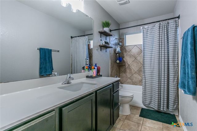 5646 Stonehaven Drive, Temple, TX 76502