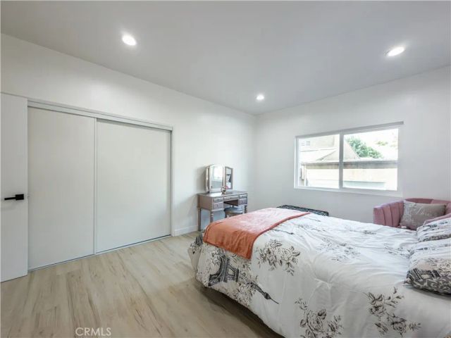 1944 Glendon 209, Los Angeles, CA 90025