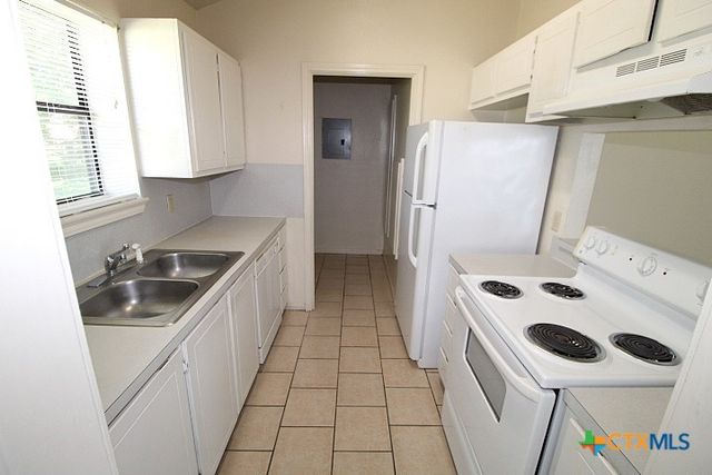 1108 Georgetown Road B, Copperas Cove, TX 76522