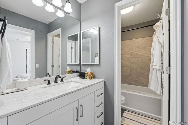 5127 S Malaya Court, Centennial, CO 80015