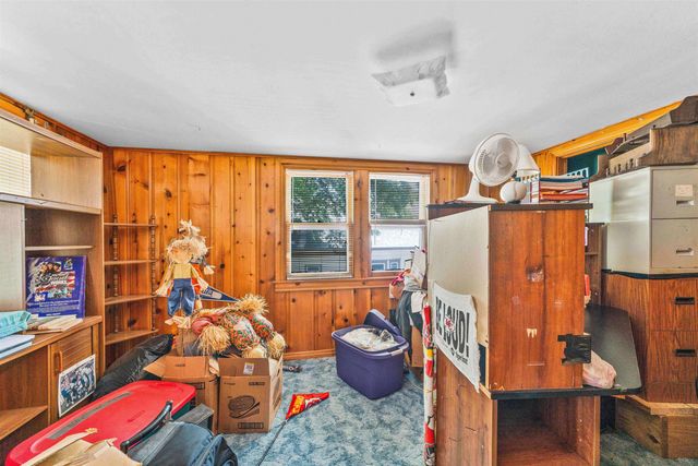 229 S Sedgwick St, Wichita, KS 67213