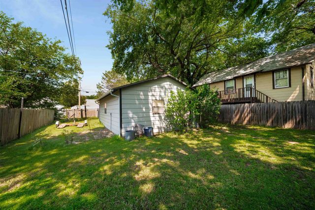 229 S Sedgwick St, Wichita, KS 67213