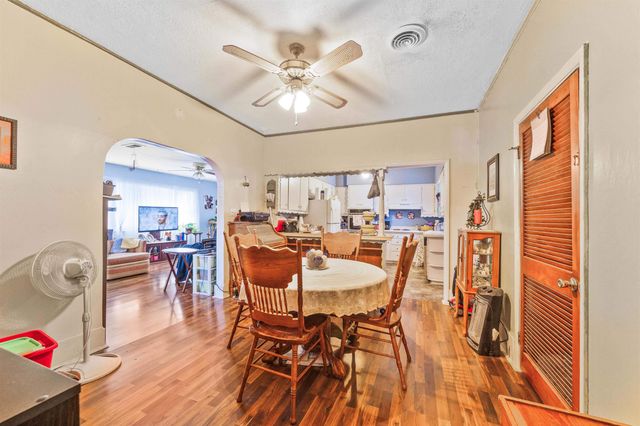 229 S Sedgwick St, Wichita, KS 67213