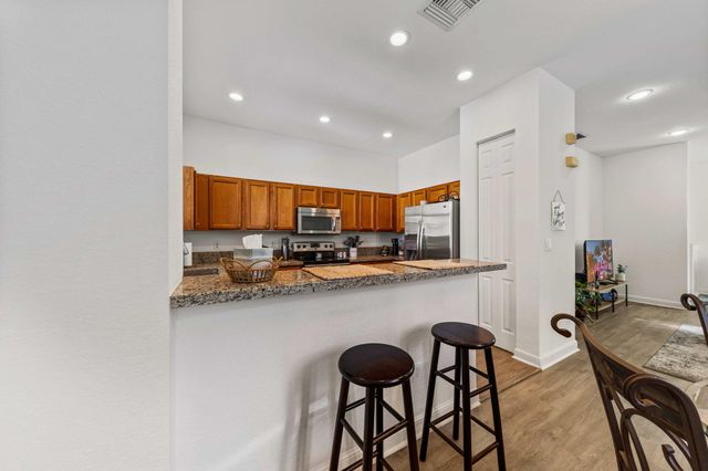 950 Marina Del Ray Lane 1, West Palm Beach, FL 33401