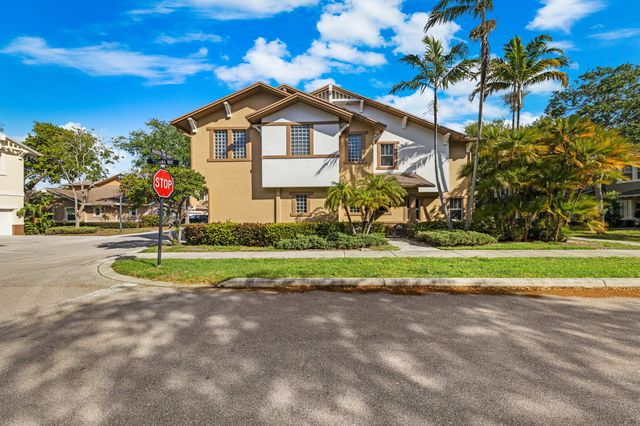 950 Marina Del Ray Lane 1, West Palm Beach, FL 33401