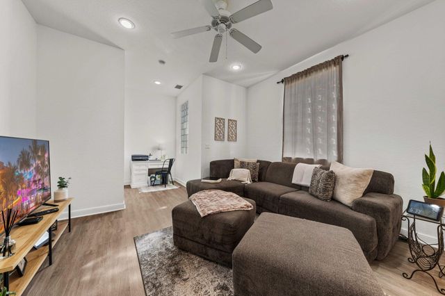 950 Marina Del Ray Lane 1, West Palm Beach, FL 33401