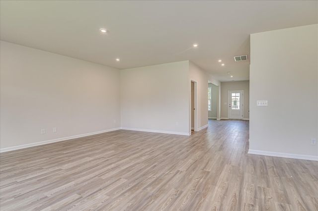 4135 Whitehouse Street, Harlem, GA 30814