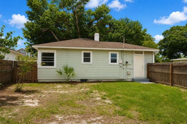 3725 18TH STREET N, St Petersburg, FL 33713