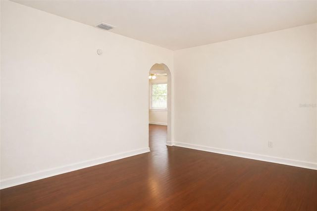 3725 18TH STREET N, St Petersburg, FL 33713