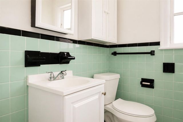3725 18TH STREET N, St Petersburg, FL 33713