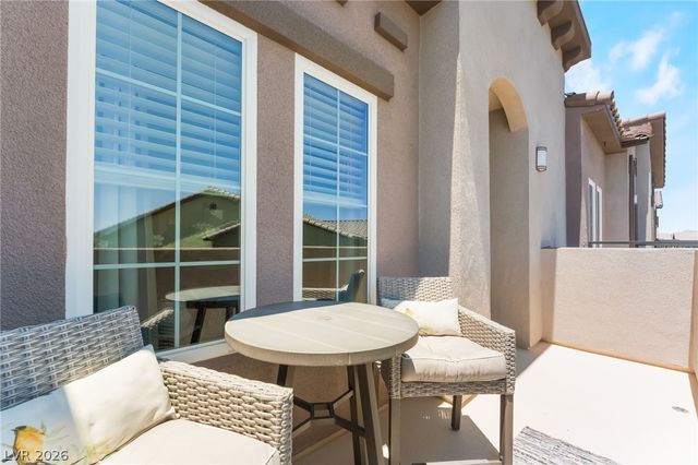 6432 Spring Jog Street, Las Vegas, NV 89166