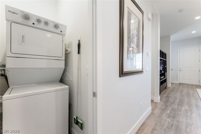 6432 Spring Jog Street, Las Vegas, NV 89166