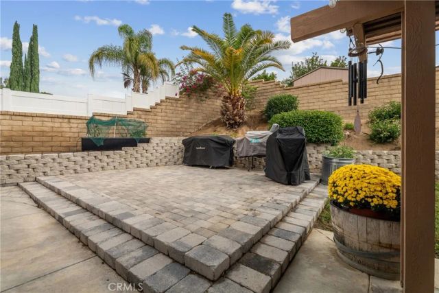 20755 Benz, Saugus, CA 91350