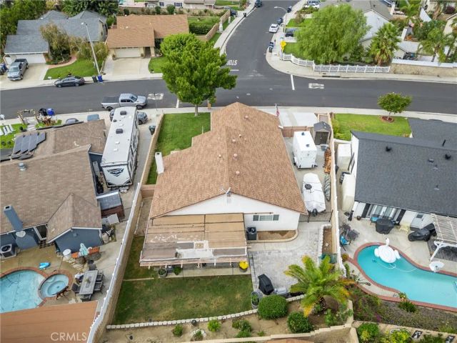 20755 Benz, Saugus, CA 91350