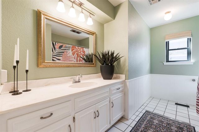 11817 Leaning Elm Road, Oklahoma City, OK 73120