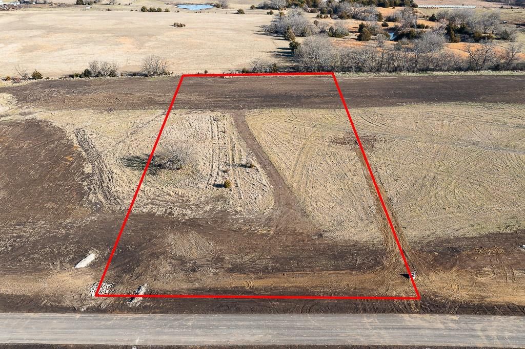 Lot 30 235th Street, Tonganoxie, KS 66086