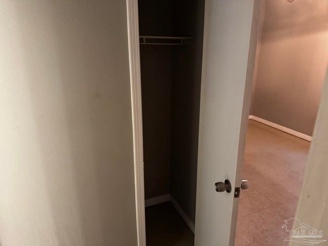 8210 Kipling St D, Pensacola, FL 32514