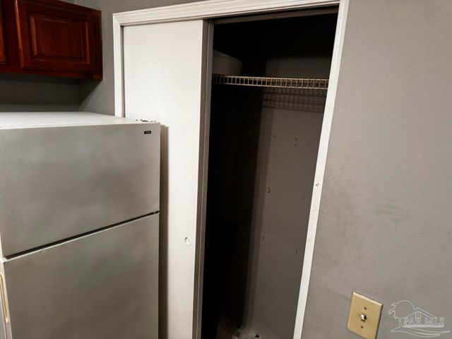 8210 Kipling St D, Pensacola, FL 32514