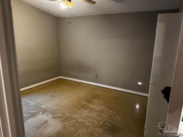 8210 Kipling St D, Pensacola, FL 32514