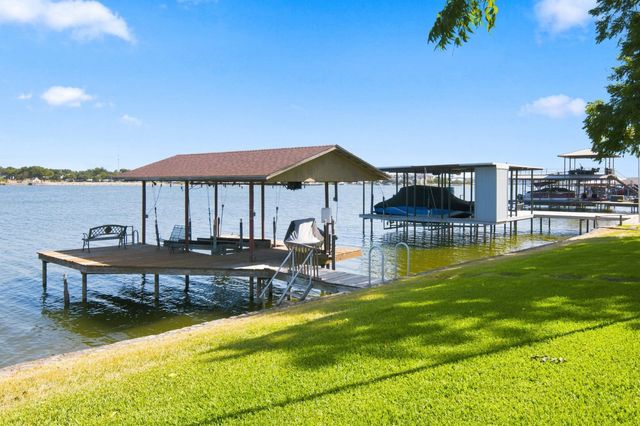504 Panama Court, Granbury, TX 76048
