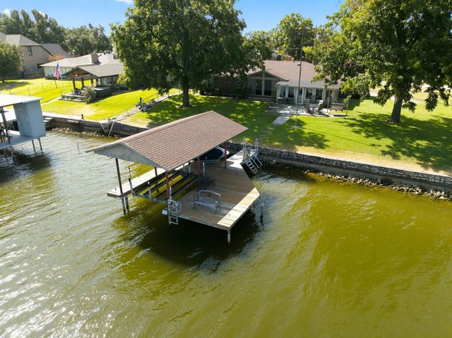 504 Panama Court, Granbury, TX 76048
