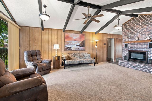 504 Panama Court, Granbury, TX 76048