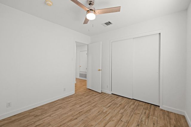 105 Stanford DR, Leander, TX 78641