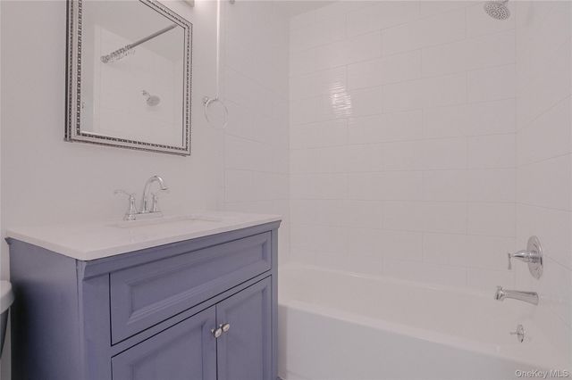 203 Park Ridge Lane, White Plains, NY 10603