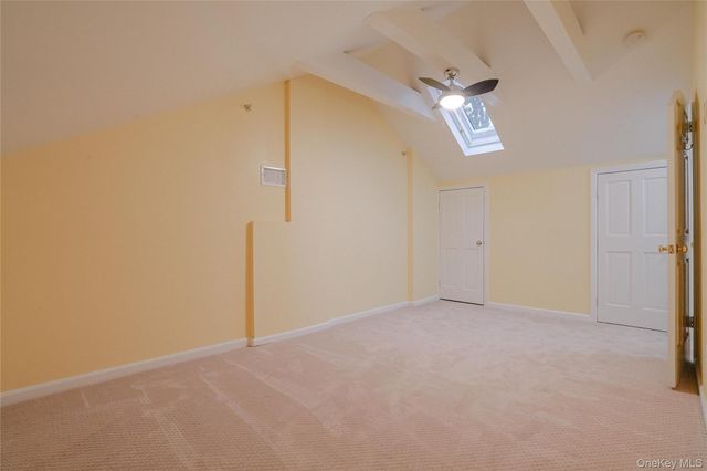 203 Park Ridge Lane, White Plains, NY 10603