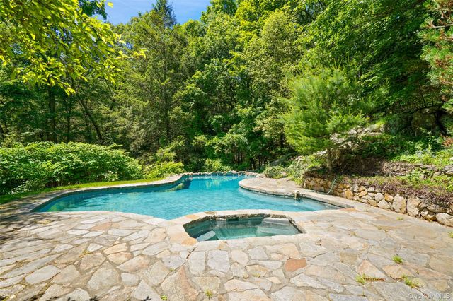 72 Old Mill River Road, Pound Ridge, NY 10576