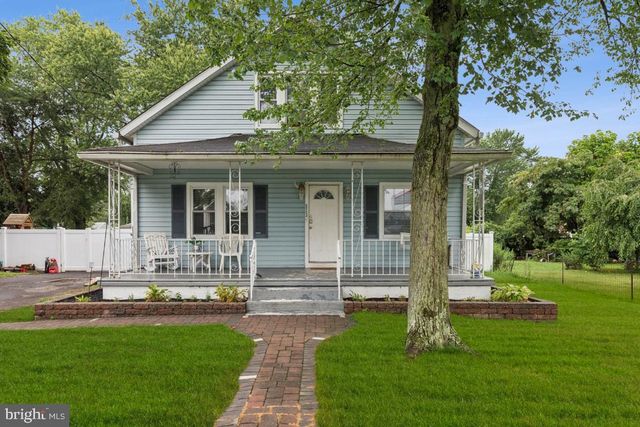 523 MAIN AVE, Berlin, NJ 08009