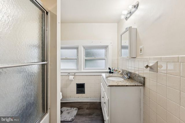 523 MAIN AVE, Berlin, NJ 08009